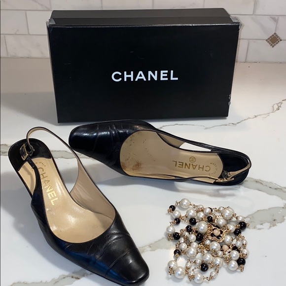 💯CHANEL LAMBSKIN SLING BACK HEEL SHOE. ITALY❤️ - Picture 2 of 8
